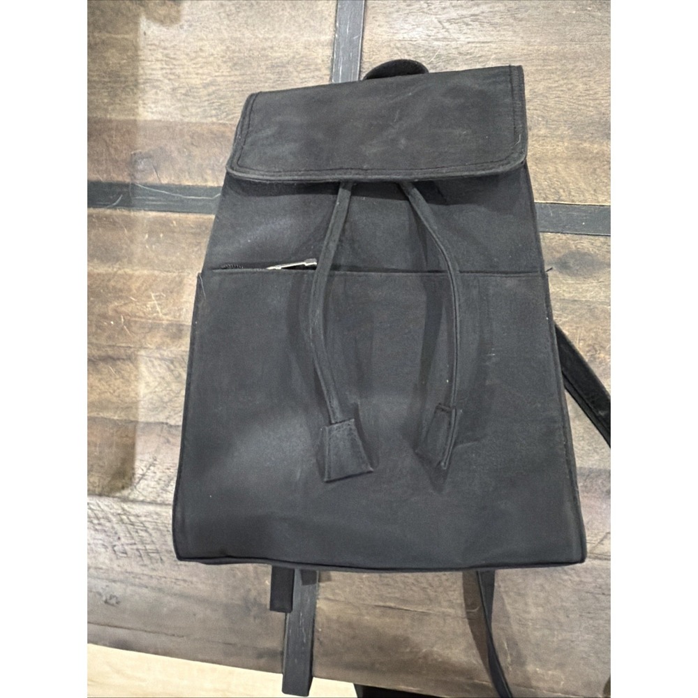 Cherokee Nylon Convertible Backpack or Sling Bag With Zipper Strap small